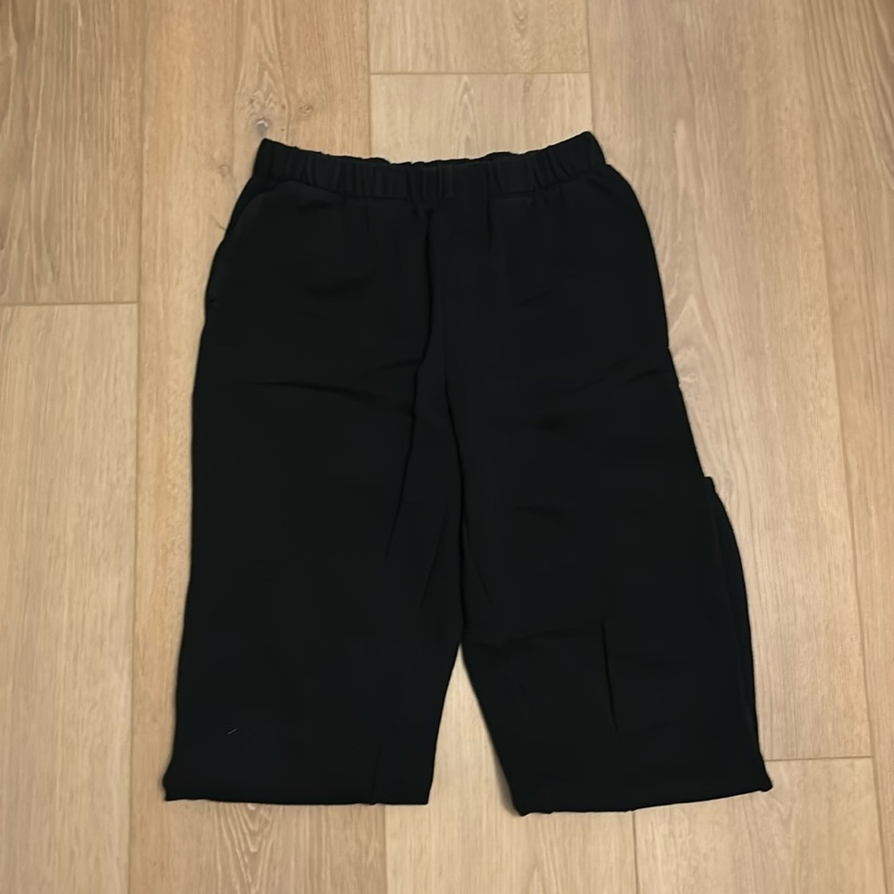 Aerie black jogger sweatpants. MED Long